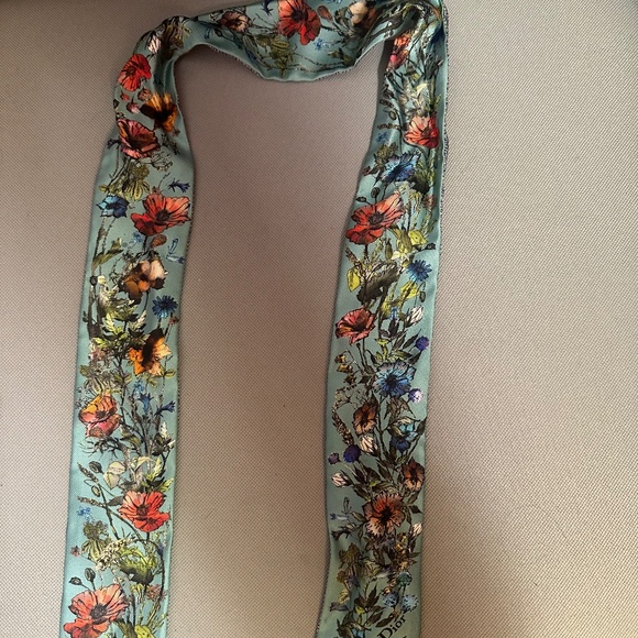 D-Millefiori Mitzah Scarf - Picture 1 of 5